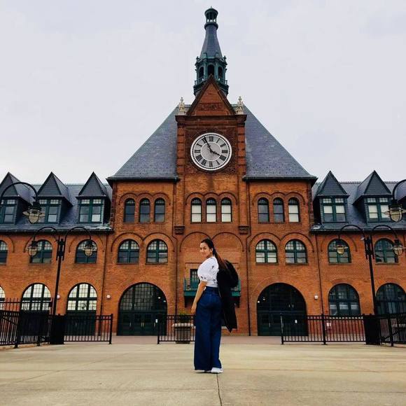 Meet your Posher, كيسي - Picture 1 of 1